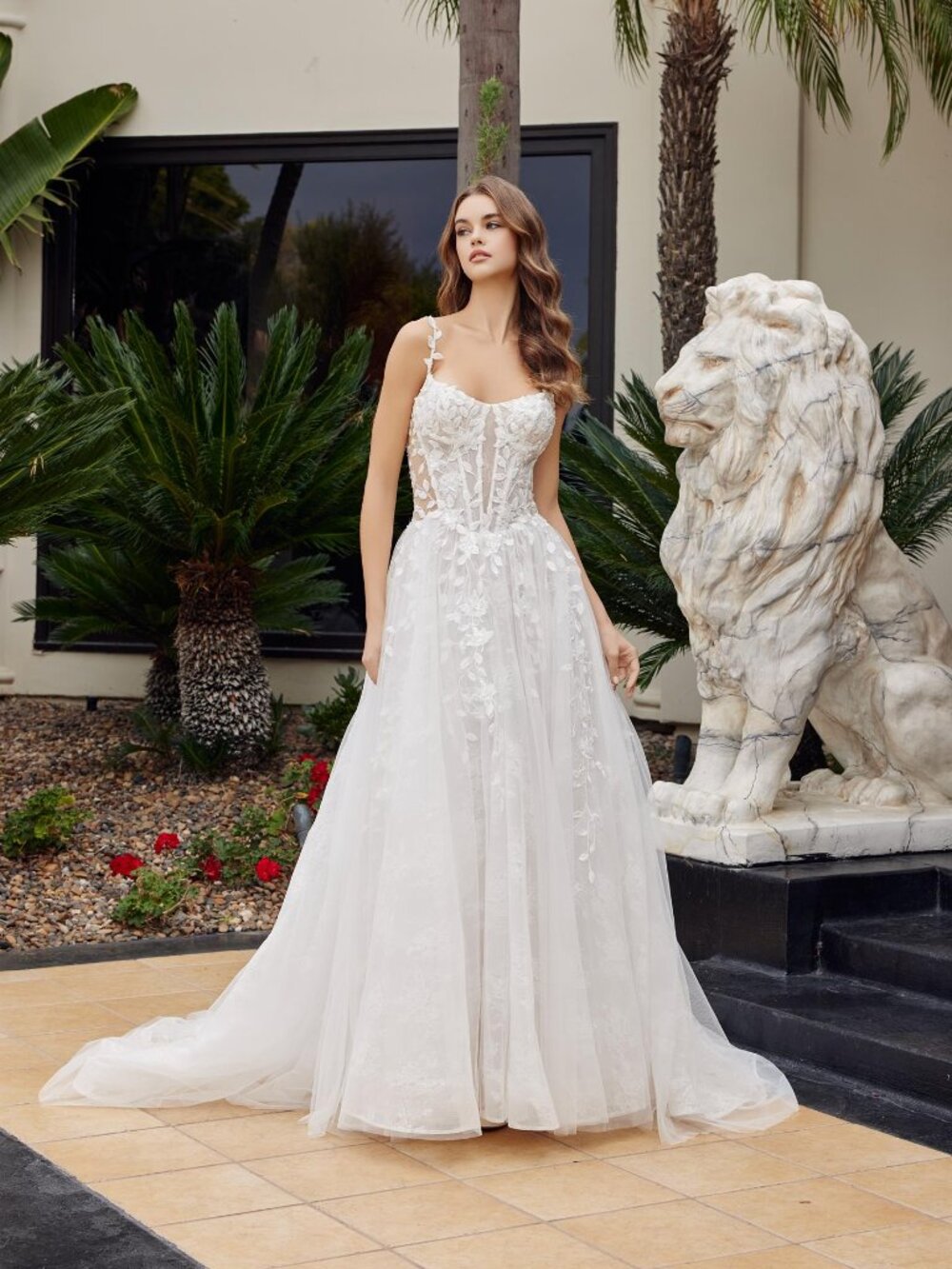 New Floral White Nude Wedding Gown w/ Corset Bodice & Layered Skirt NX JE1062L